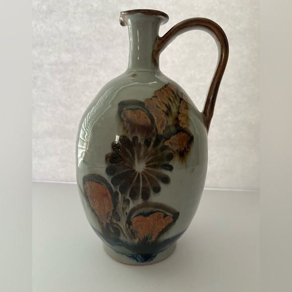 Ceramic Mexico Vase Pitcher Features Flower Butterfly Deer - Picture 3 of 6